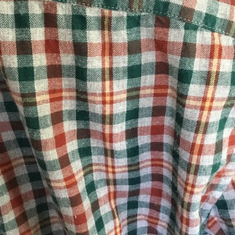J. Crew Men's Plaid Button-Down Flannel Shirt‎ - Green Gray Red 90svibe